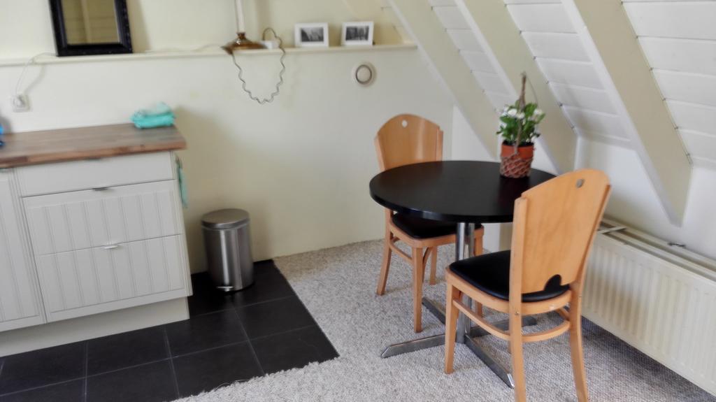 B&B Bij De Sassenpoort Зволле Экстерьер фото